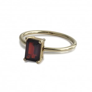 Octagon Garnet Yüzük